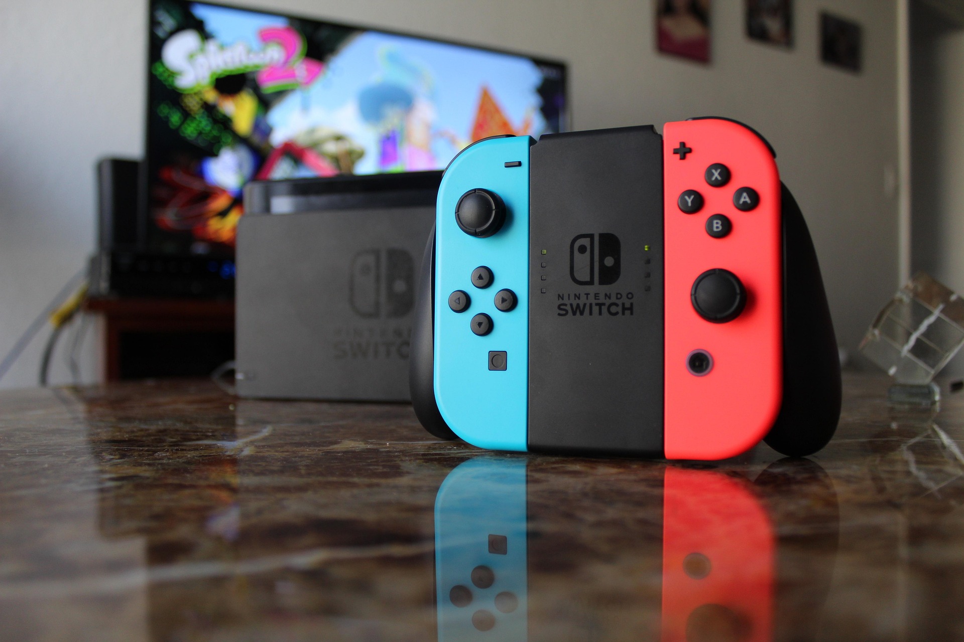 Nintendo Switch 2 İçin Yeni Dönem: Avrupa’da Değiştirilebilir Bataryalı Model Geliyor